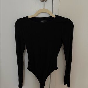 White Fox Boutique Black Long Sleeve Bodysuit